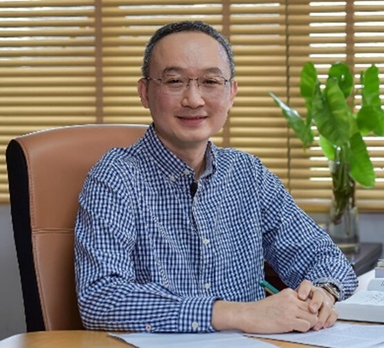 講者照片